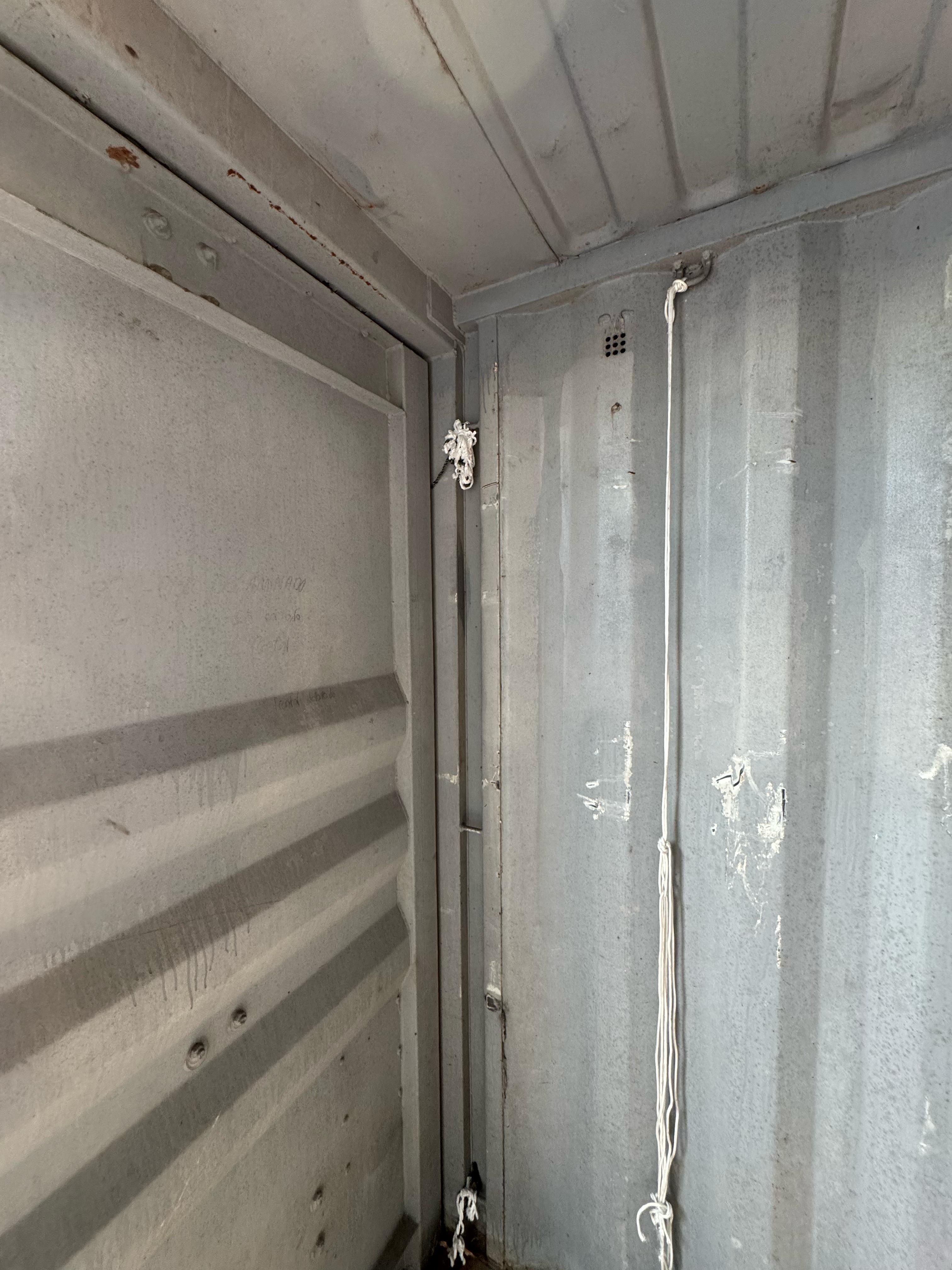 Морской контейнер AMFU3236586